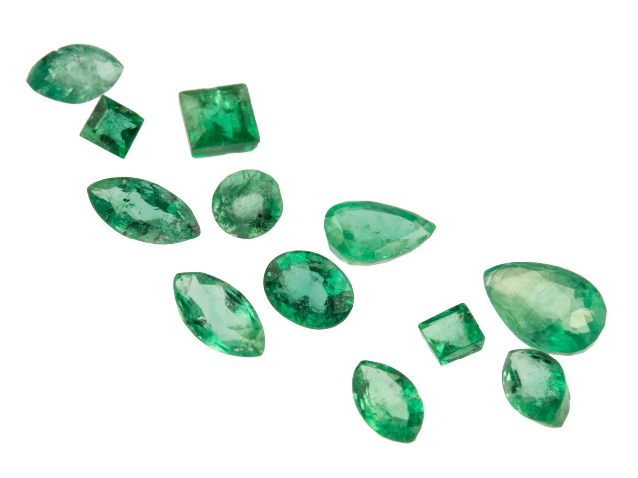 Emerald, Mixed Shapes, Pack of 12 Questions & Answers